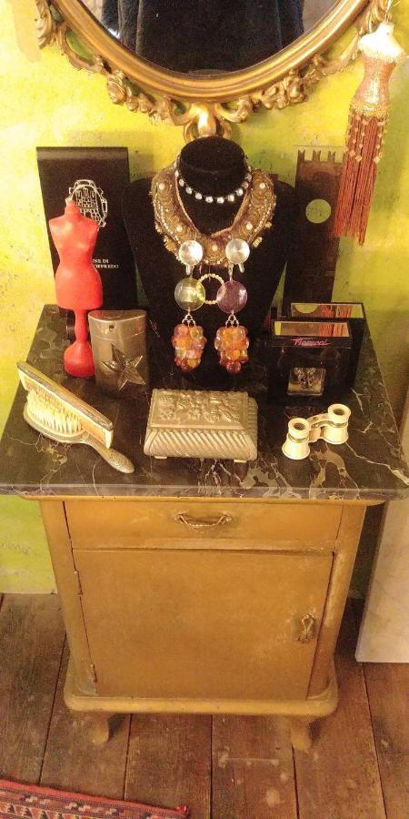 Loft Dellartista. Eclettico, Originale, Unico Appartement Ceresara Buitenkant foto